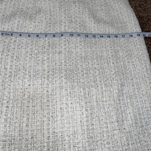 Fashion pioneer - Picture 8 of 8